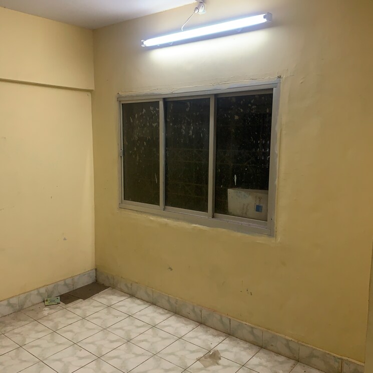 Room, yogeshwar-apartments 1 RK 220 Sq.Ft. Apartment In Bdd Chawl Mumbai 8403559