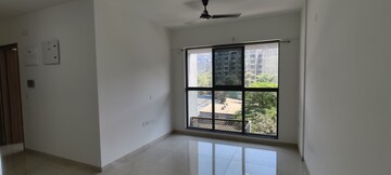 2 BHK Apartment For Rent in Shapoorji Pallonji Vicinia, Powai