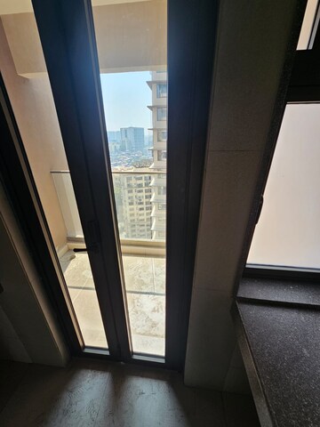 3.5 BHK Apartment For Rent in K Raheja Ascencio, Chandivali