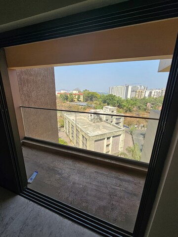 Balcony in 3.5 BHK Apartment at K Raheja Ascencio, Chandivali – for Rent