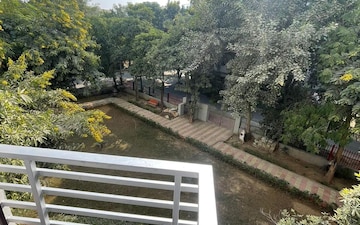 1 BHK Apartment For Rent in Unitech Uniworld Gardens 2, Sector 47