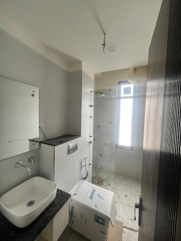 Attached Bathroom in 2 BHK Apartment at Unitech Uniworld Gardens 2, Sector 47 – for Rent