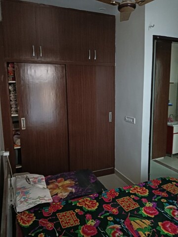 Bedroom in 6+ BHK Independent House at Sector 69 – for Rent