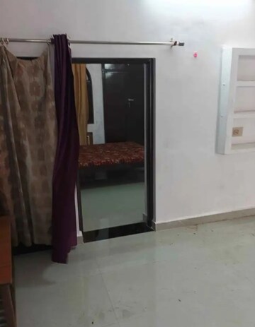 Room in 2 BHK Independent House at Aliganj – for Rent