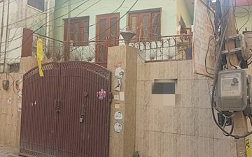 4 BHK Independent House For Sale in Sector 10a