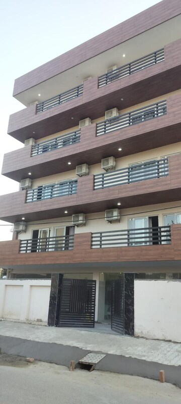   Pg at Sector 47 – for Rent
