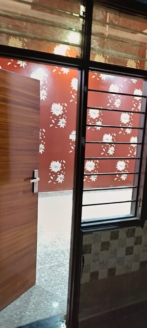 Furnished Amenities in 3 BHK Independent House at Sector 50 – for Sale