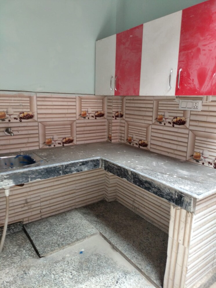 Kitchen, sector 50 3 Bedroom 47 Sq.Yd. Independent House In Sector 50 Faridabad 8404108