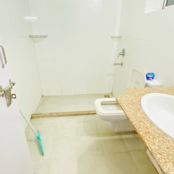 Bathroom in 3 BHK Builder Floor at DLF Hyde Park, Mullanpur – for Rent