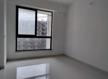 Room in 2 BHK Apartment at Sunteck City Avenue 2, Goregaon West – for Rent