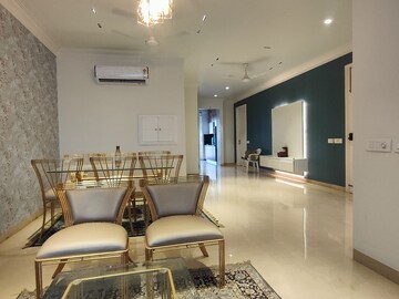 Living Room in 3 BHK Builder Floor at Sector 7 – for Rent