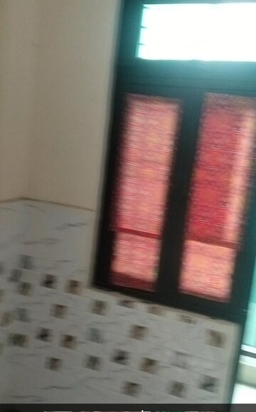 Room in 2 BHK Builder Floor at New Ashok Nagar – for Rent