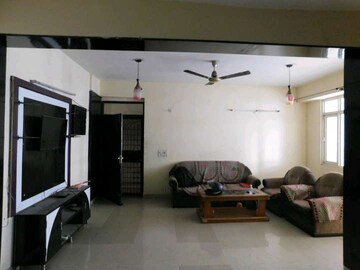 Master Bedroom in 3 BHK Apartment at Balaji Foster Heights, Sain Vihar – for Rent