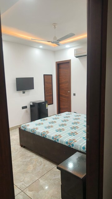 Bedroom in Studio Builder Floor at Rajouri Garden – for Rent