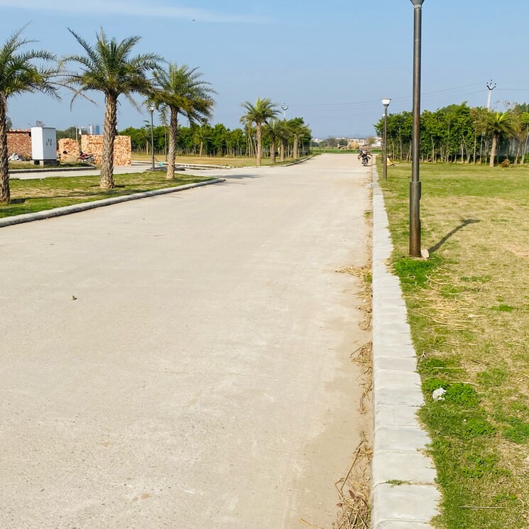 Balcony, omaxe-new-chandigarh  265 Sq.Yd. Plot In Mullanpur Chandigarh 8404679