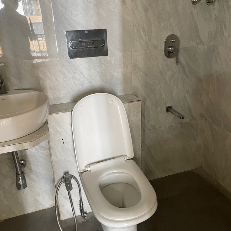 Bathroom, jk-iris-phase-2 1 Bedroom 458 Sq.Ft. Apartment In Hatkesh Udhog Nagar Thane 8404699