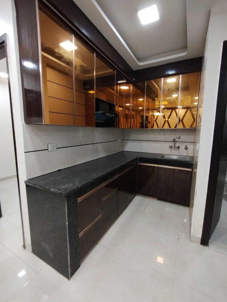 Kitchen, mohan garden 2 Bedroom 550 Sq.Ft. Builder Floor In Mohan Garden Delhi 8404733