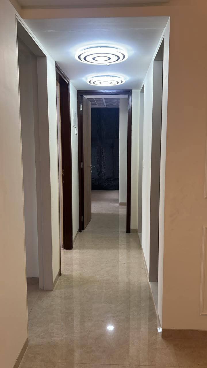 1 BHK + Study Room,Extra Room Apartment For Rent in Lodha Vista