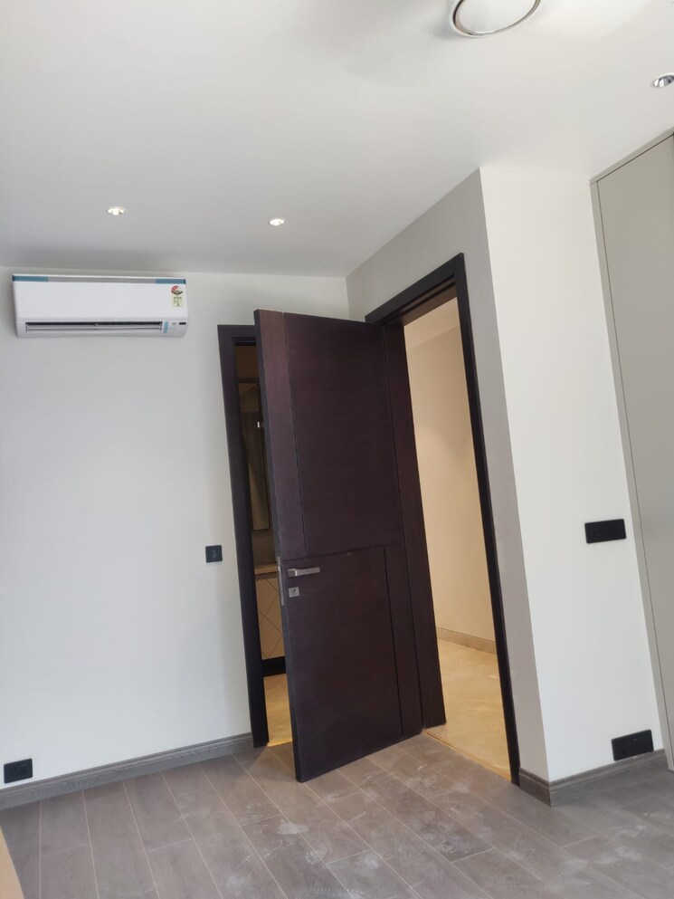 undefined, sector 45 3 Bedroom 192 Sq.Yd. Builder Floor In Sector 45 Gurgaon 8404833