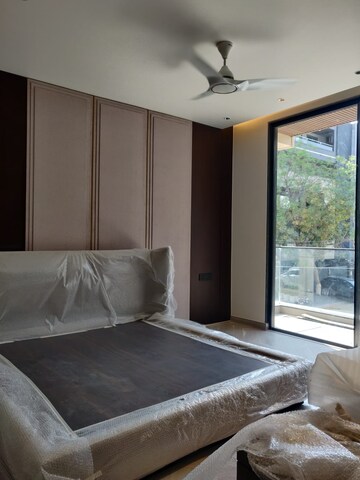 Bedroom in 3 BHK Builder Floor at Sector 45 – for Sale