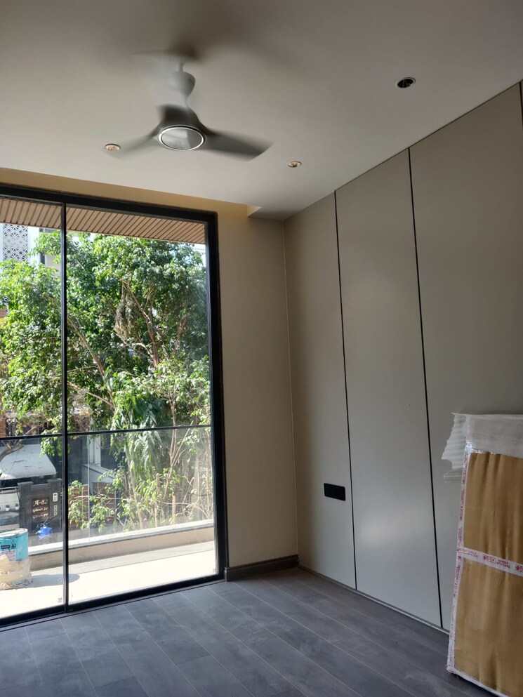 Room, sector 45 3 Bedroom 192 Sq.Yd. Builder Floor In Sector 45 Gurgaon 8404833