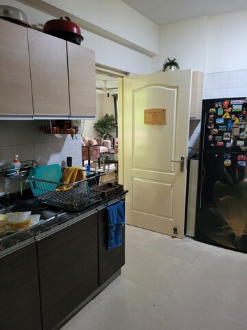 Kitchen in 3 BHK Apartment at Bestech Park View Spa, Sector 47 – for Rent