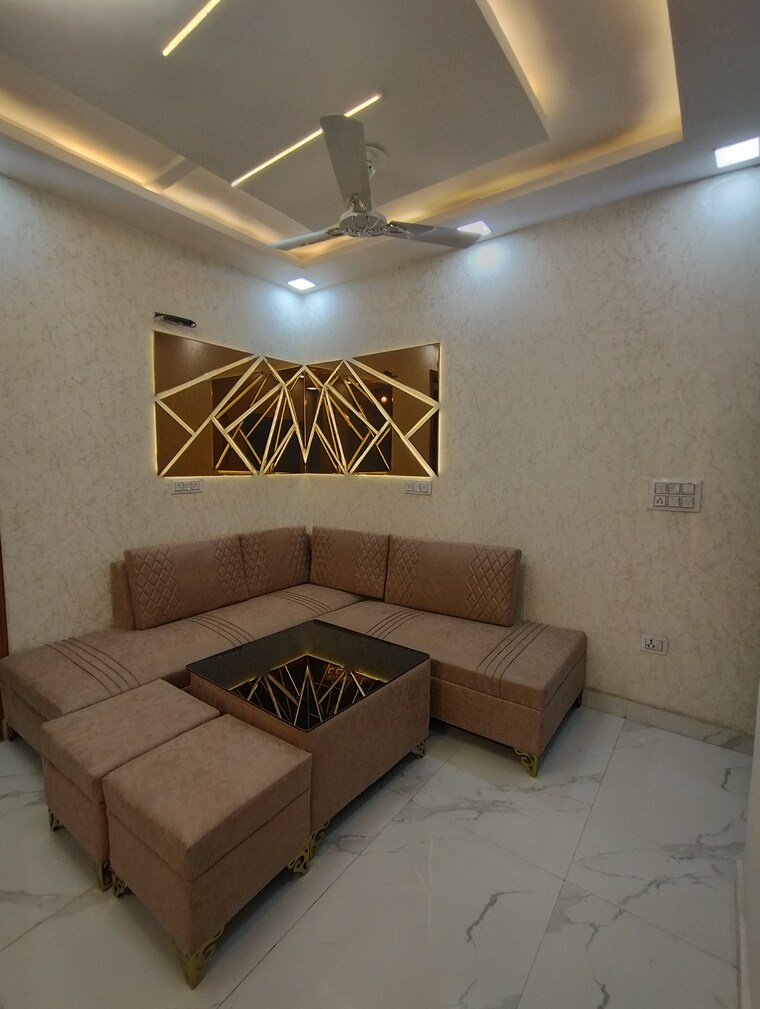 Living Room, dwarka mor 3 Bedroom 850 Sq.Ft. Builder Floor In Dwarka Mor Delhi 8405132