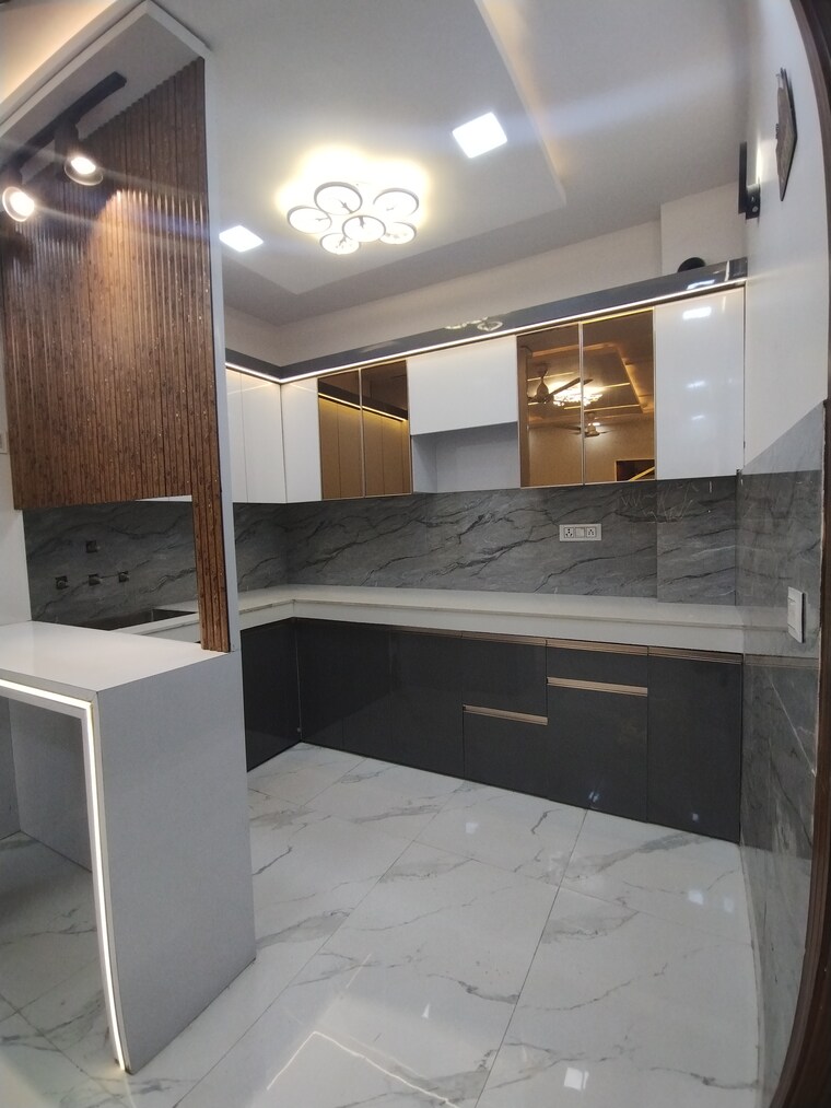Kitchen, dwarka mor 3 Bedroom 850 Sq.Ft. Builder Floor In Dwarka Mor Delhi 8405132