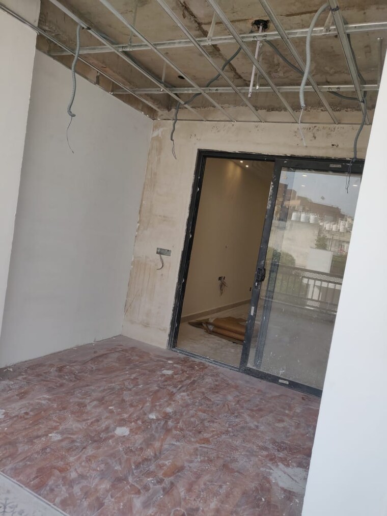 Room, sector 45 4 Bedroom 500 Sq.Yd. Builder Floor In Sector 45 Gurgaon 8404878