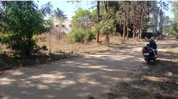  Plot – Exterior View View at Hennur Road - for Sale