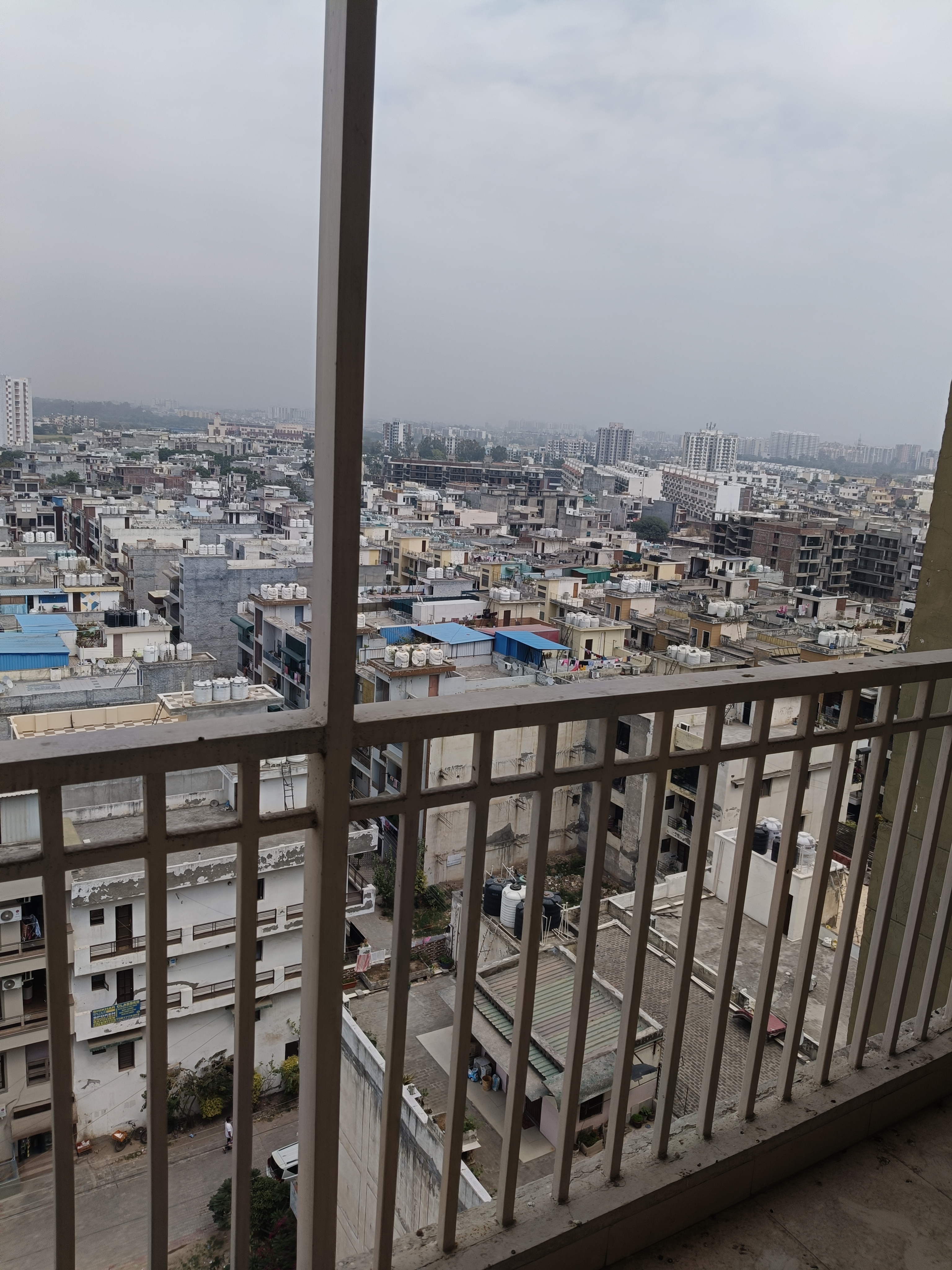 4 BHK Villa For Sale in Royale Gardens Premium