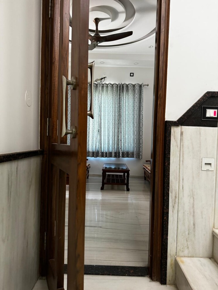 undefined, raj nagar extension 6 Bedroom 136 Sq.Yd. Independent House In Raj Nagar Extension Ghaziabad 8405187