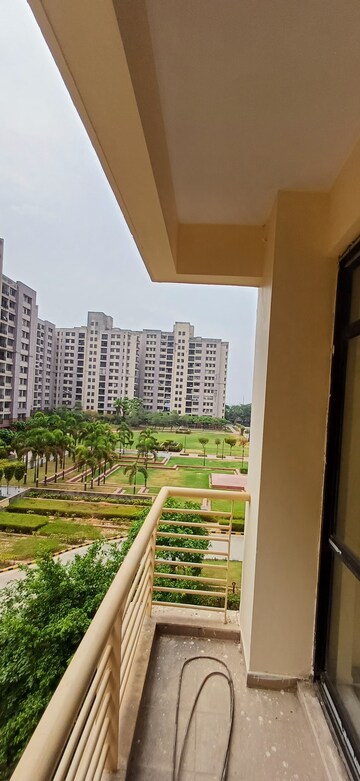 2 BHK Apartment – Exterior View View at Unitech Habitat, Pi Greater Noida - for Rent