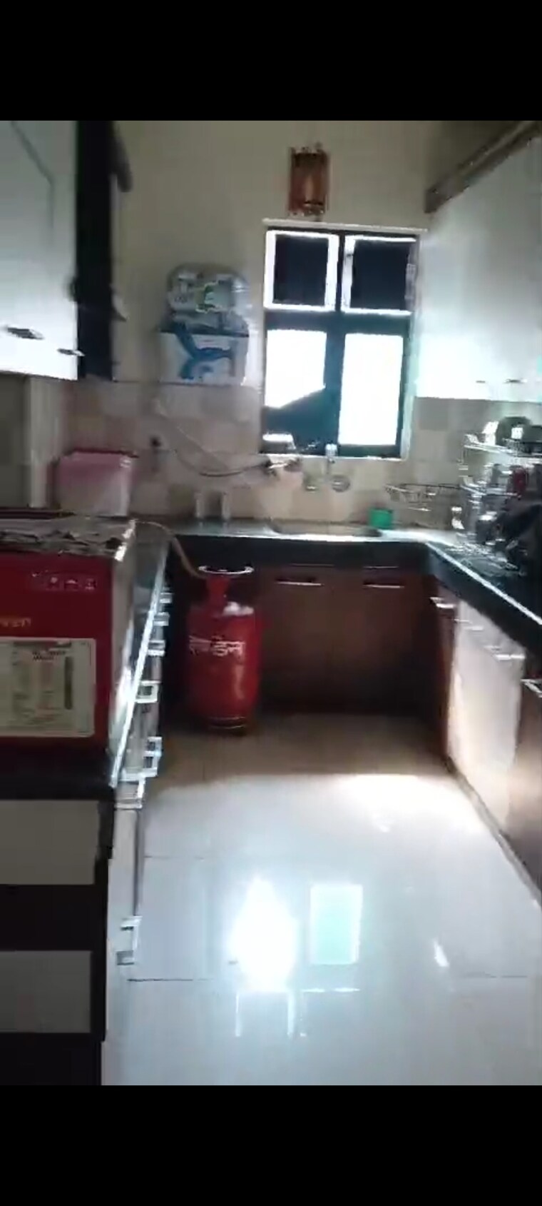 Kitchen, divyansh-fabio 3 Bedroom 1885 Sq.Ft. Apartment In Dundahera Ghaziabad 8405281