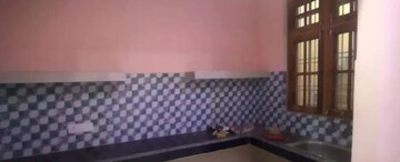 2 BHK Builder Floor For Rent in Aliganj