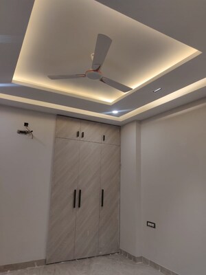 Furnished Amenities in 3 BHK Builder Floor at AEZ Aloha, Sector 57 – for Sale