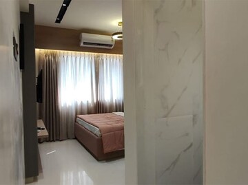 Furnished Amenities in 2 BHK Apartment at Alliance Fortuna Blue, Lower Parel – for Sale