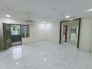 Room in 3 BHK Apartment at Tarakarama Nagar – for Sale