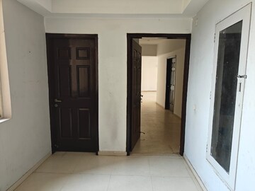 Building Lobby in 4 BHK Apartment at Unitech Harmony, Sector 50 – for Rent