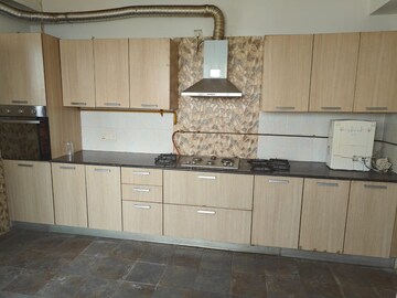 Kitchen in 4 BHK Apartment at Unitech Harmony, Sector 50 – for Rent