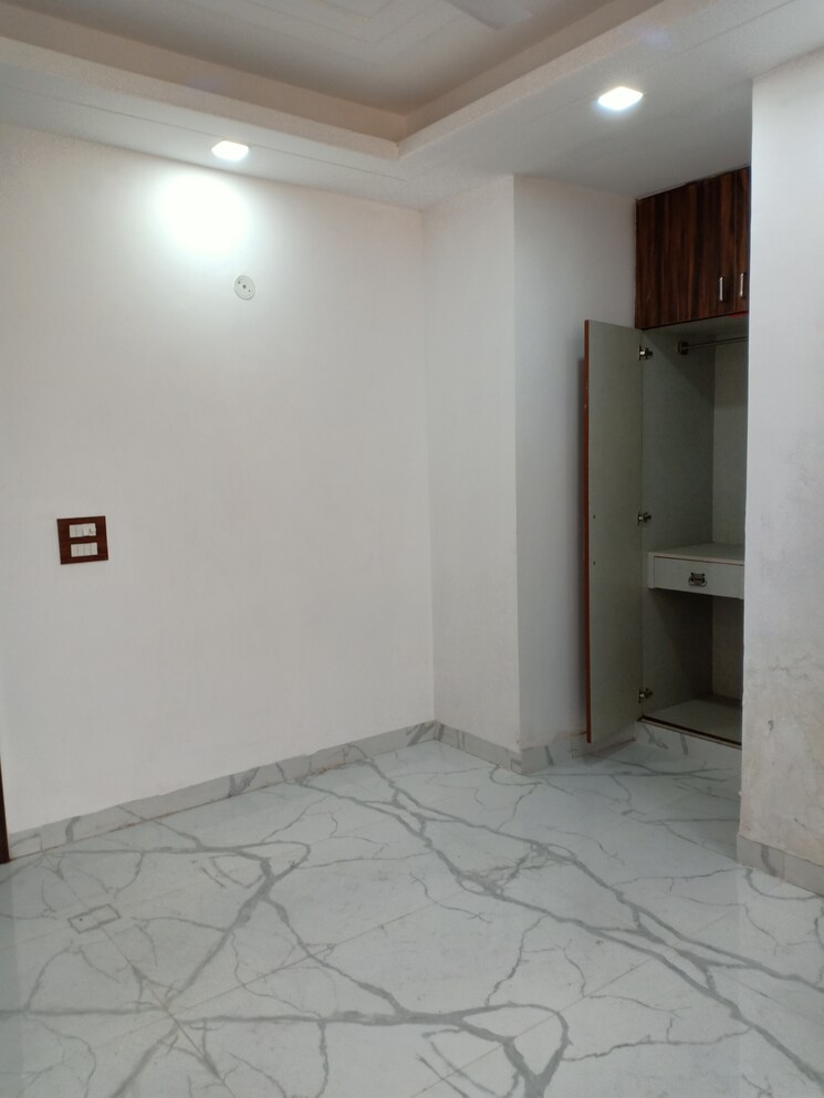 Room, panchsheel vihar 2 Bedroom 850 Sq.Ft. Apartment In Panchsheel Vihar Delhi 8405502