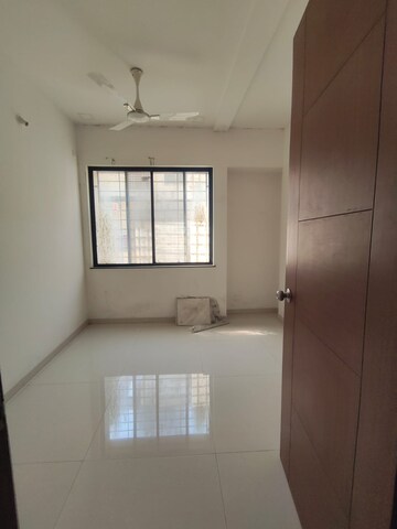 Room in 3 BHK Apartment at Kalpataru Enclave, Aundh – for Sale