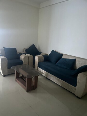 2 BHK Apartment For Rent in Pyramid Urban Homes 3, Sector 67a