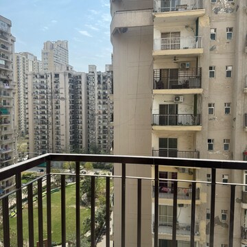 3 BHK Apartment – Exterior View View at Aims Golf Avenue II, Sector 75 - for Rent