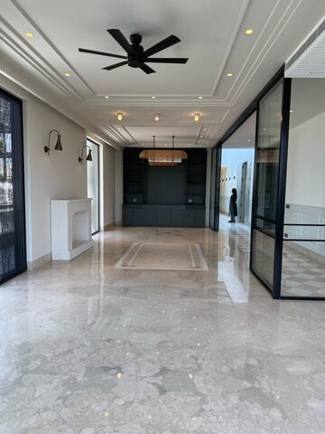 Building Lobby in 3 BHK Builder Floor at Greater Kailash I – for Rent