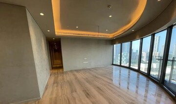 Room in 4 BHK Apartment at Lodha World View, Worli – for Sale