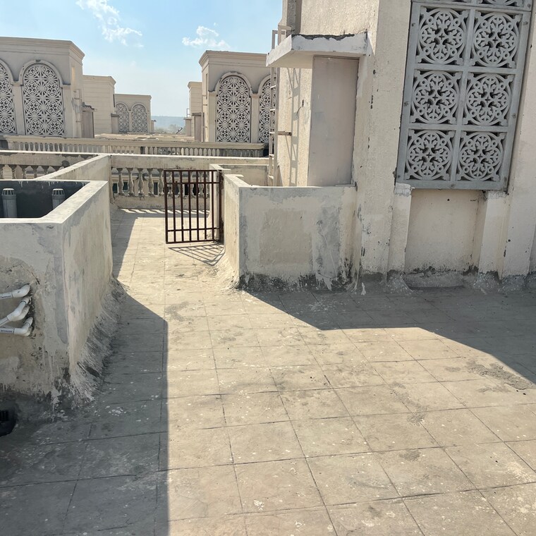 Balcony, signature-global-park-4-and-5 2 Bedroom 1180 Sq.Ft. Independent House In Sohna Sector 34 Gurgaon 8405590