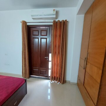 3 BHK Builder Floor For Sale in Unitech Greenwood City Apartment, Sector 45