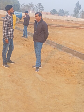  Plot For Sale in Kisan Path