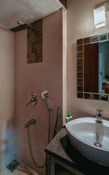 Bathroom in 3 BHK Apartment at Tardeo – for Sale